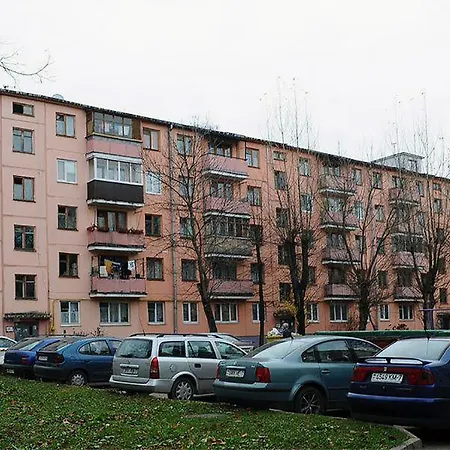 Na Narodnaya *
